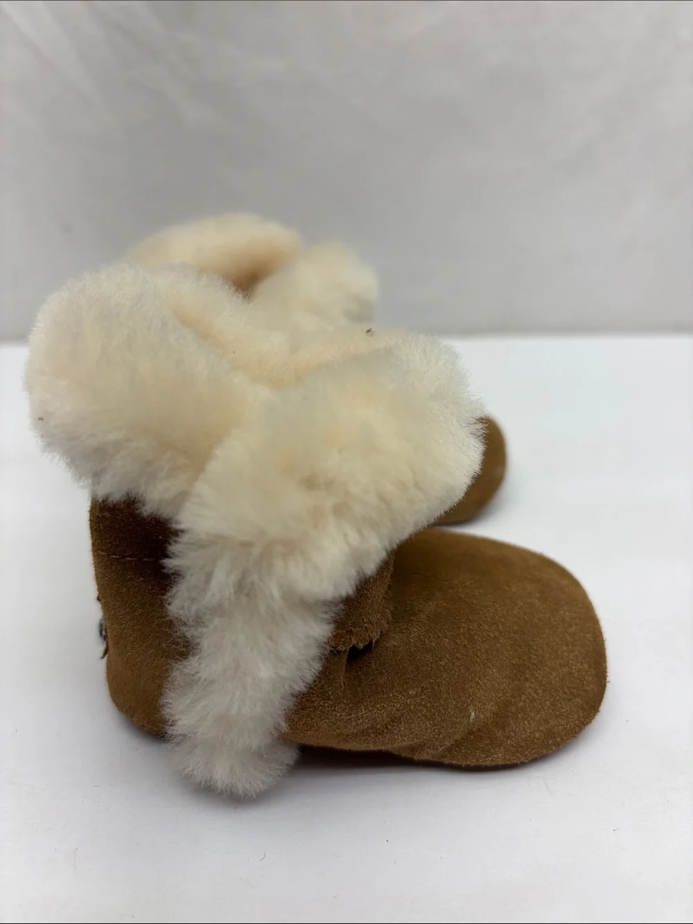 Kids Cozy Shearling-Lined Brown Bootie Slippers, SZ 1 baby, box 72